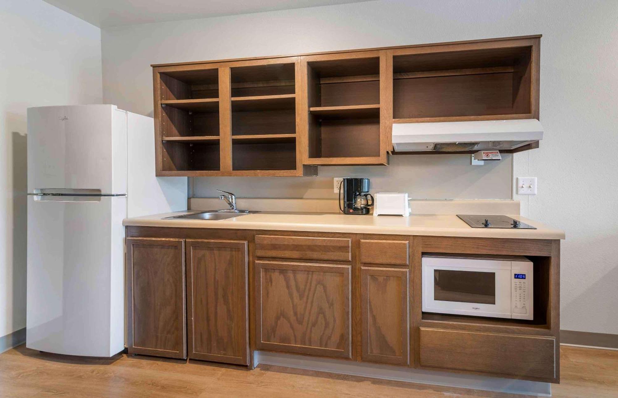Extended Stay America Select Suites - Tampa - Brandon - East Heartland Ngoại thất bức ảnh